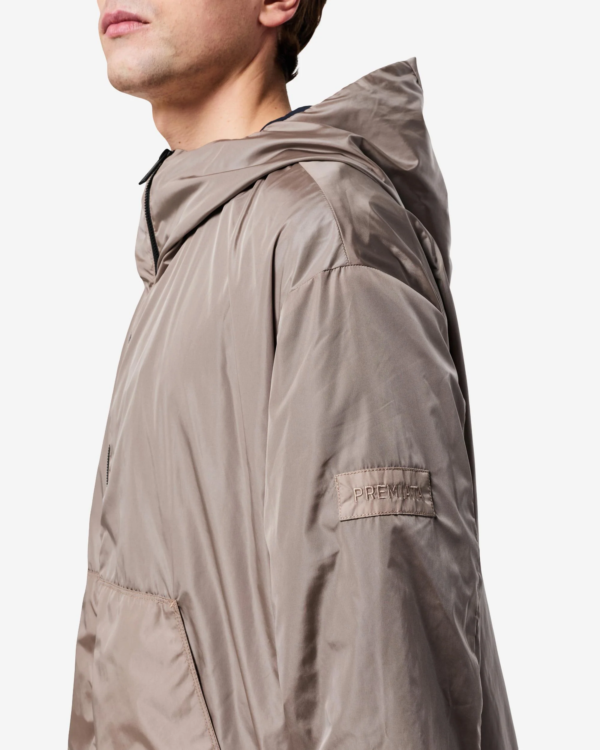 Lightweight nylon hooded jacket - Image 2
