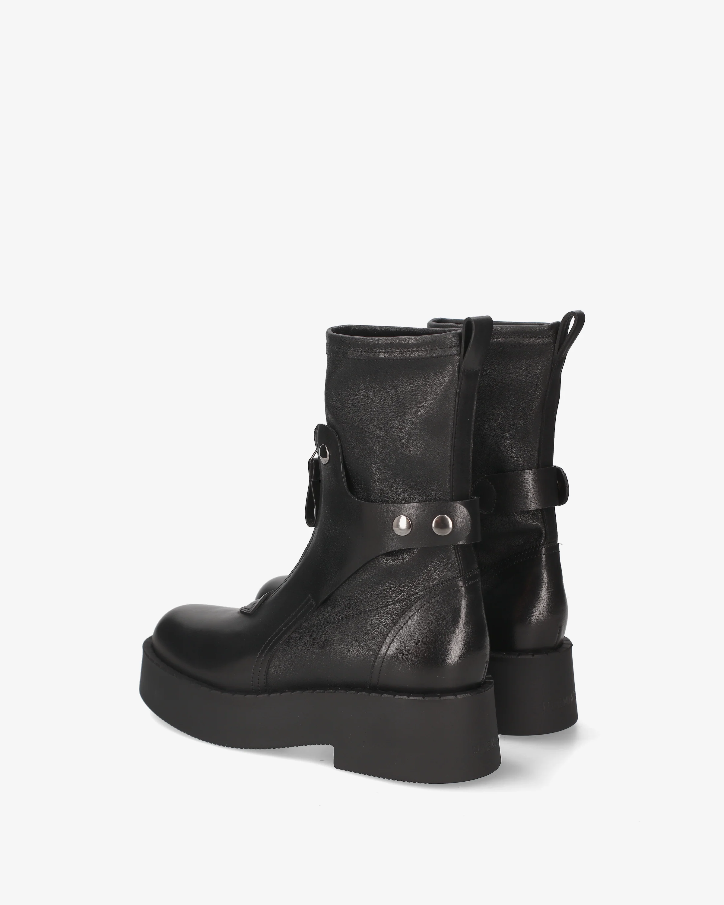 Leather ankle boots with a studded strap - Image 5