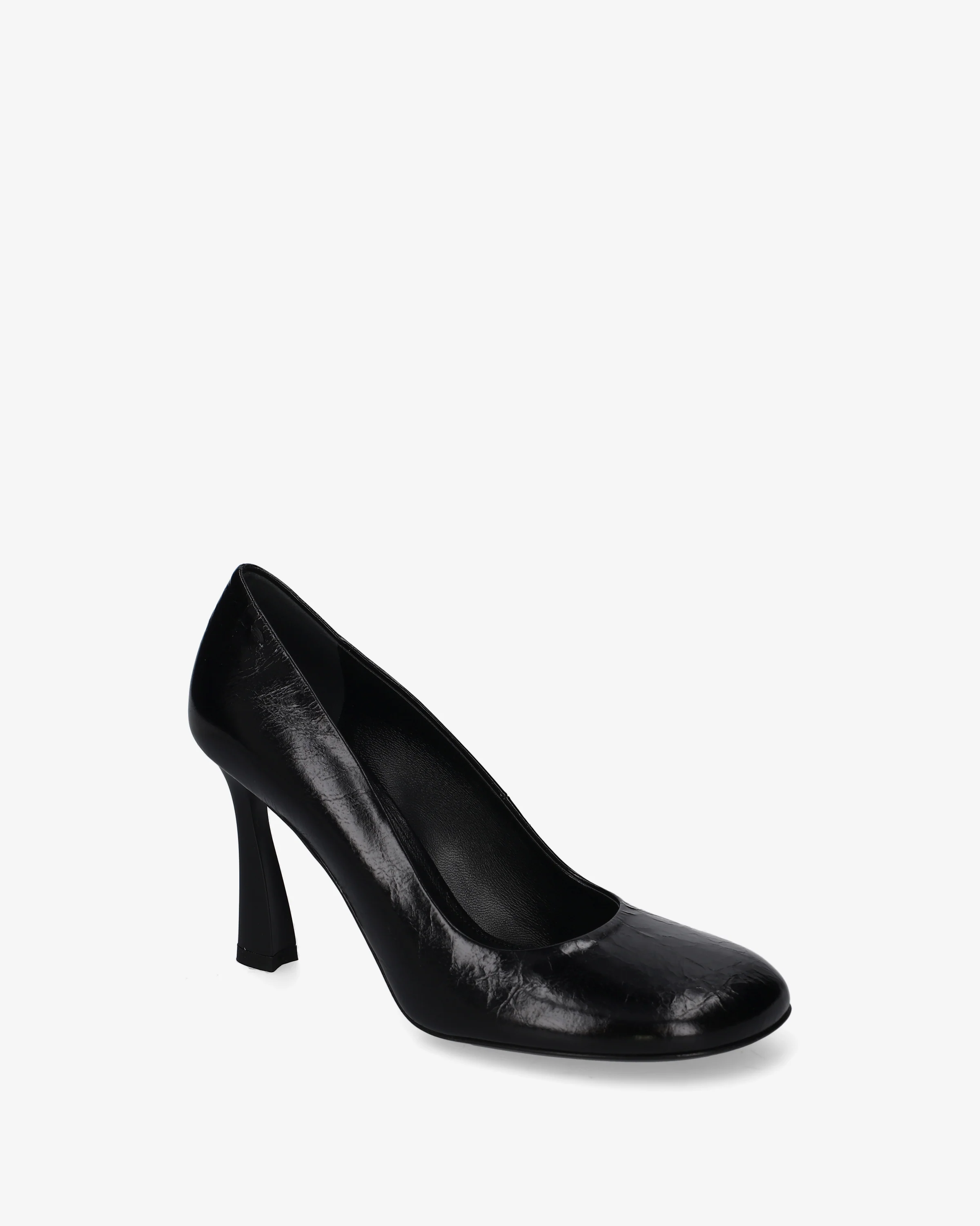 Leather pumps with a sculptural heel - Image 4