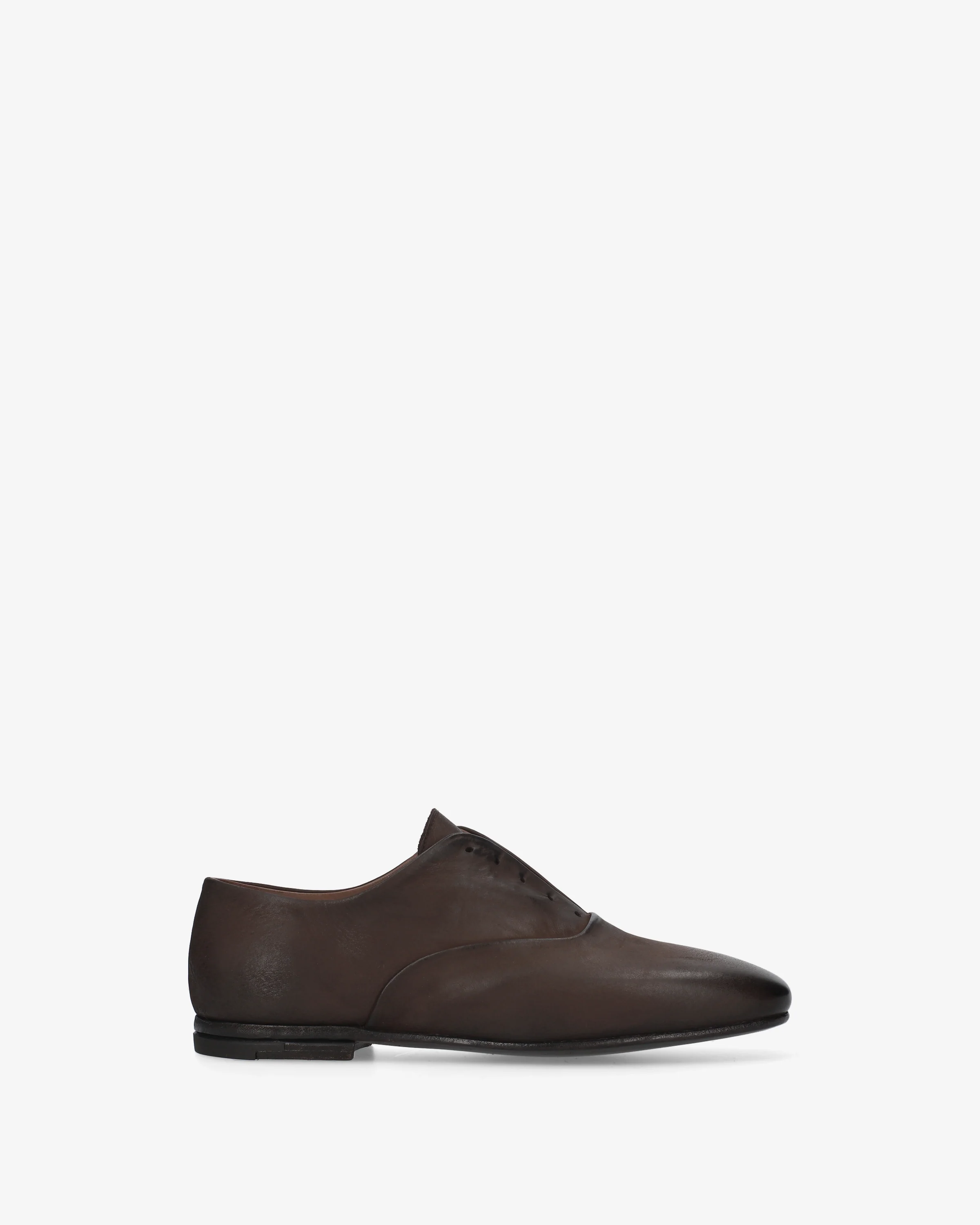Oxford leather shoes
